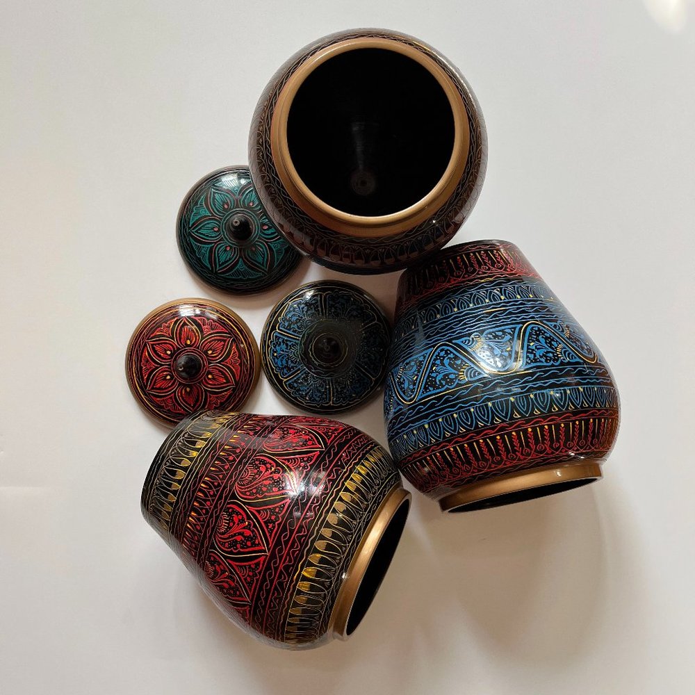 Jar with lid
